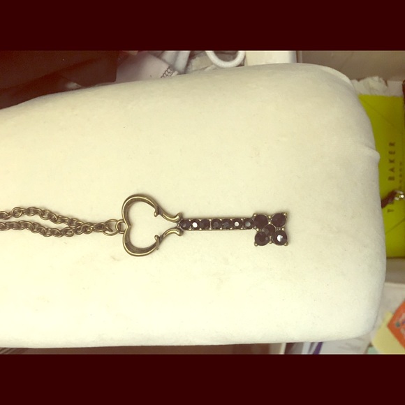 Key necklace - Picture 2 of 2